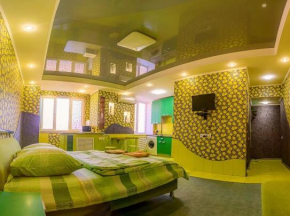 Отель Very center apartment with parking  Херсон